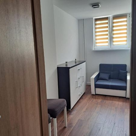 Apartament Karola Apartment ปูวาวือ ภายนอก รูปภาพ